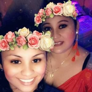 Meet your Posher, Elma